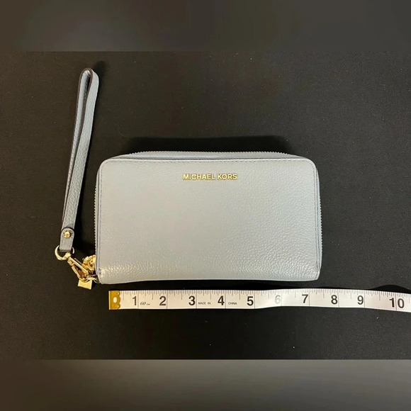 Michael Kors Pale Blue Wristlet Wallet - Picture 8 of 8